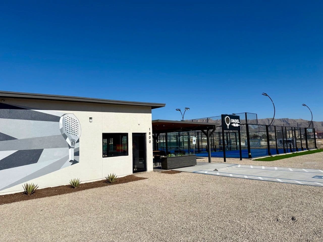 Padel Club El Paso padel courts